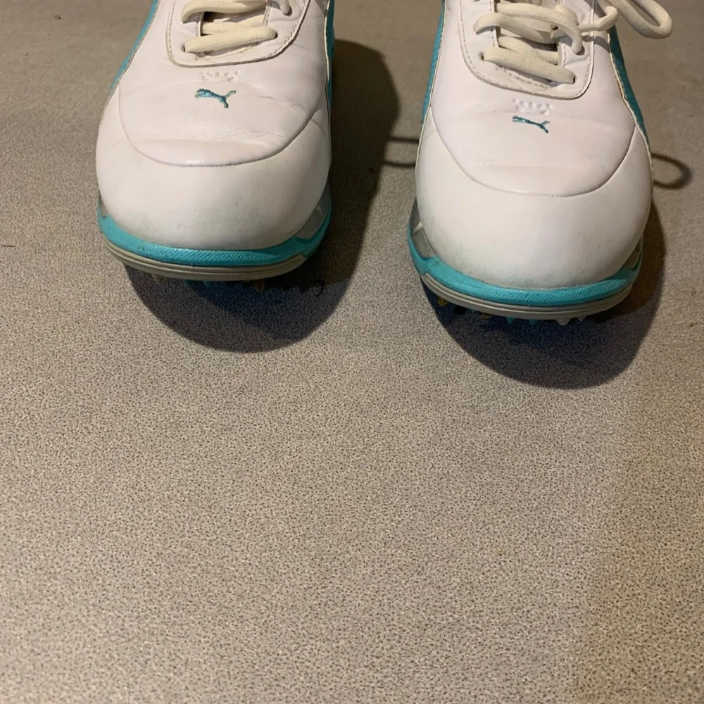 Puma White/Blue Leather Golf Shoes sz 8.5